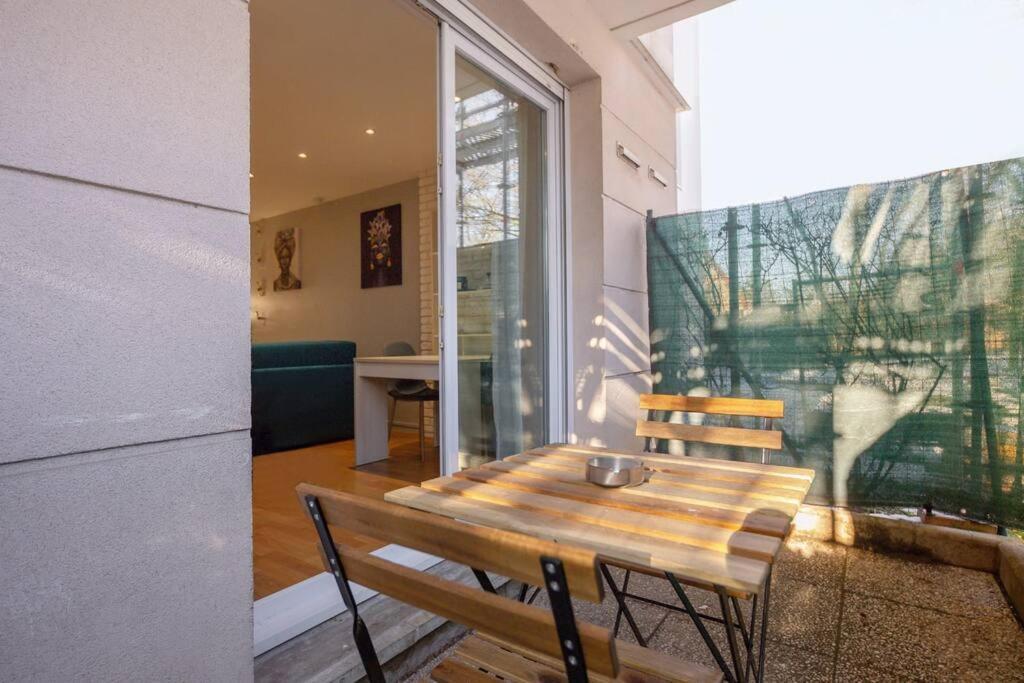 La Pepite Bleue De Nanterre Apartman Kültér fotó